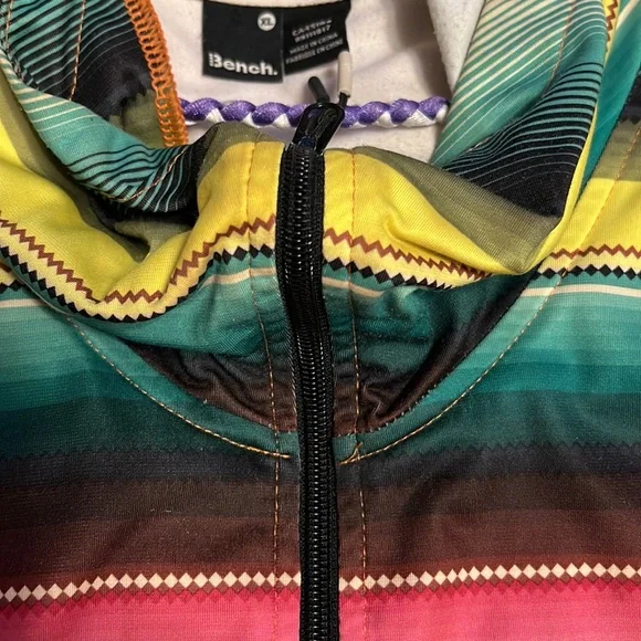 Bench zip up jacket - Picture 2 of 2